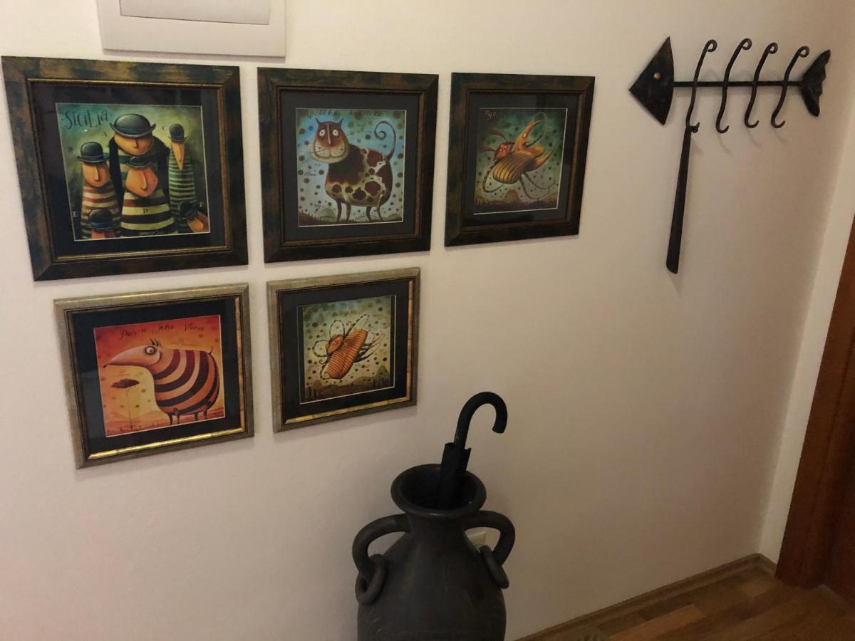 Apartman Stefanka Puchov Bagian luar foto