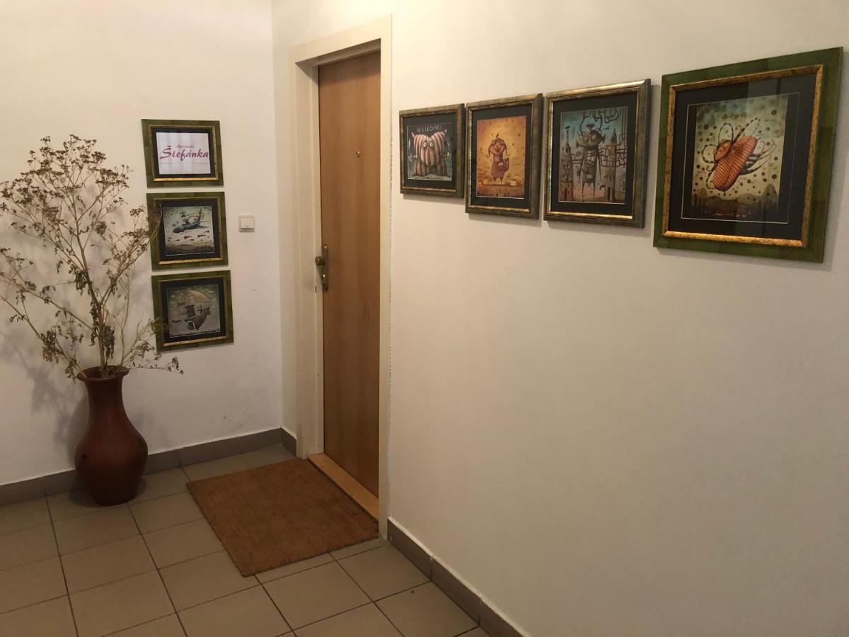 Apartman Stefanka Puchov Bagian luar foto