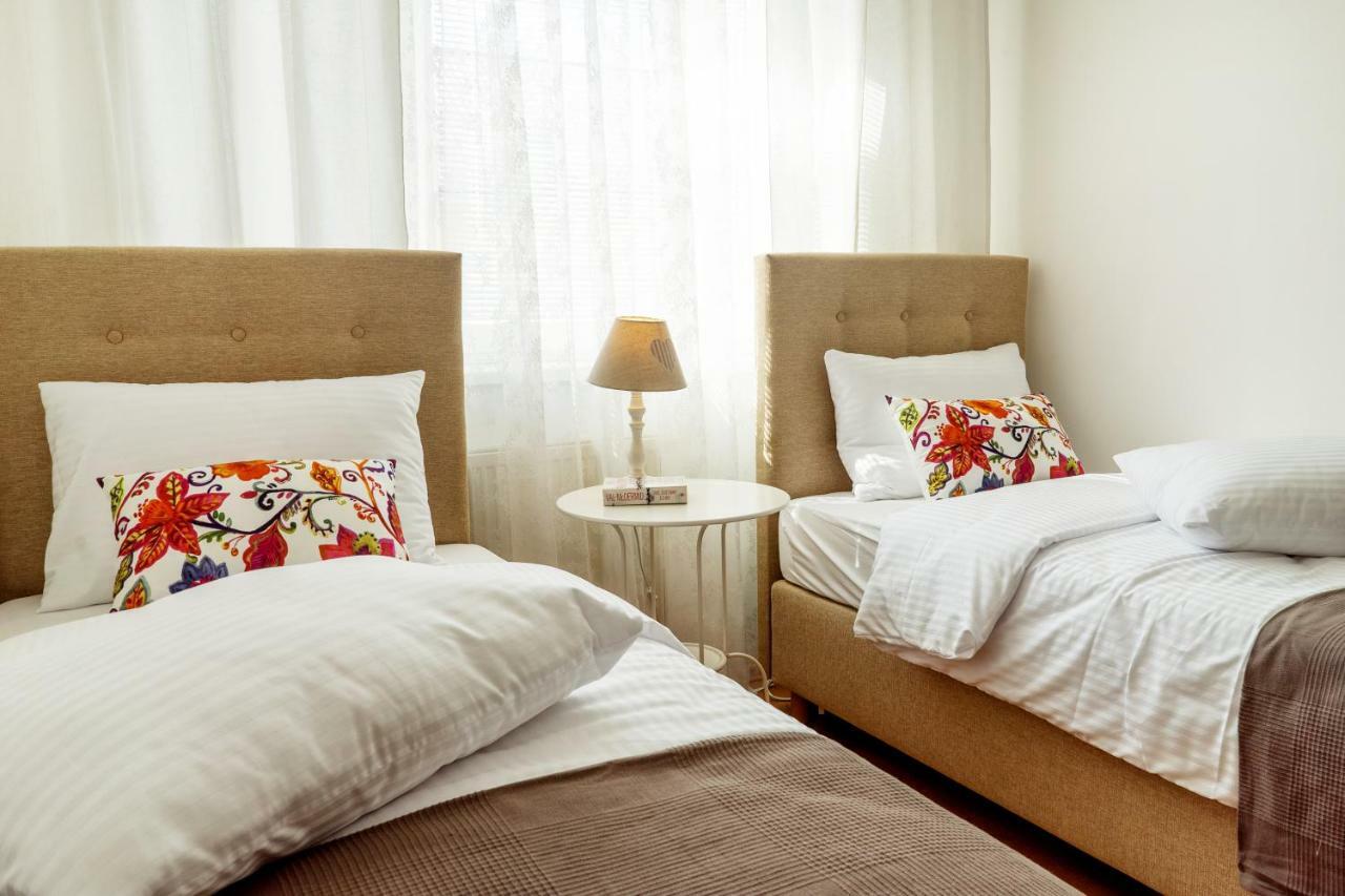 Apartman Stefanka Puchov Bagian luar foto